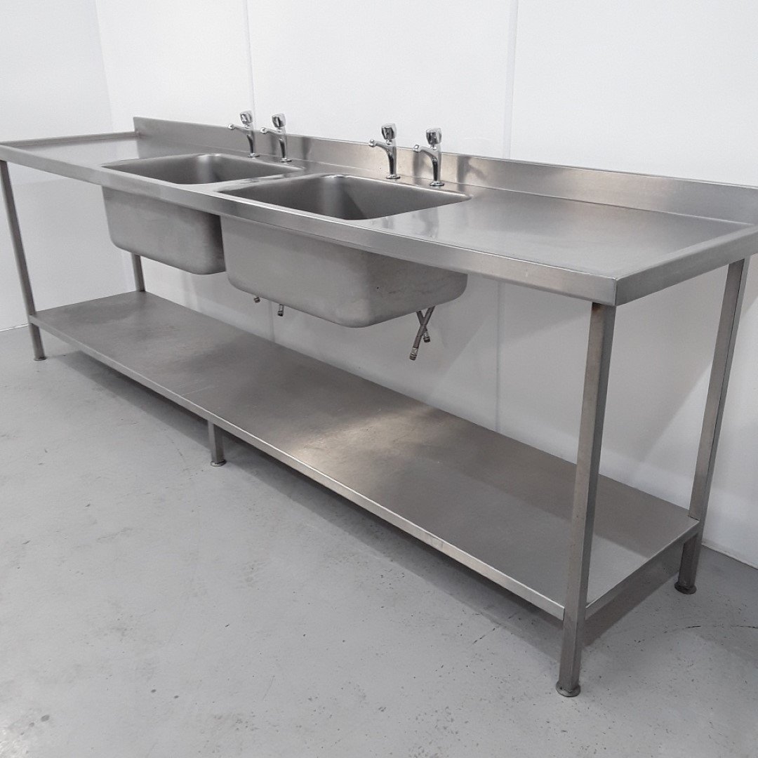 Used Stainless Double Sink 280cmW x 65cmD x 88cmH – H2 Catering Equipment