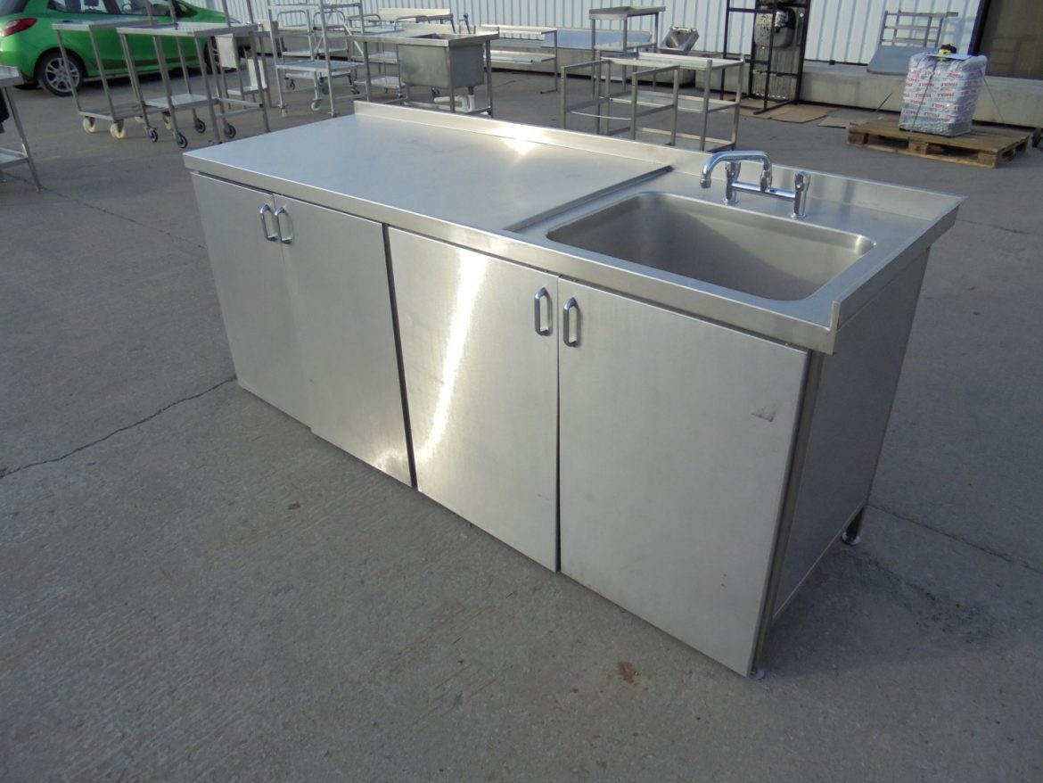 full stainless steel kitchen cabinet and sink