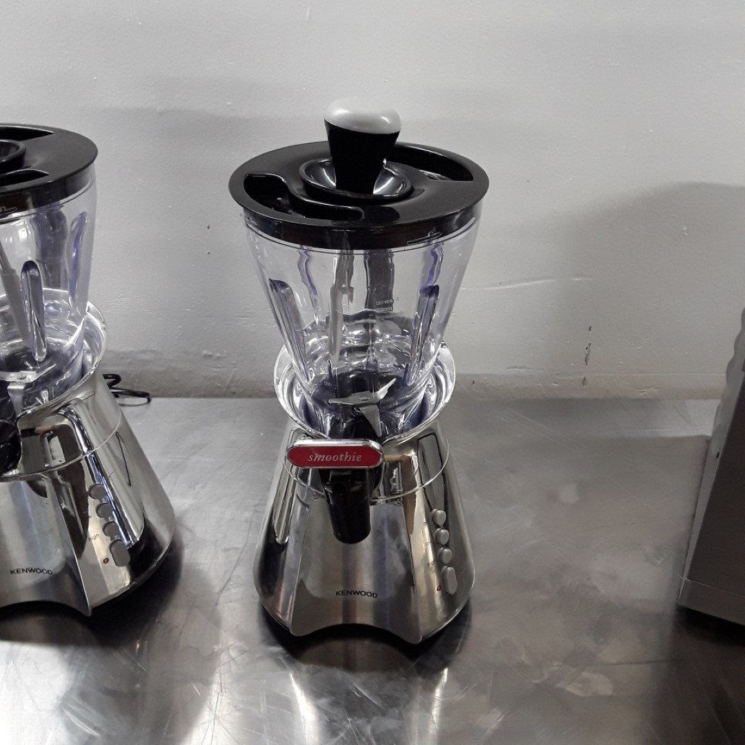 Commercial New B Grade Kenwood GN683 Smoothie Maker 20cmW X 20cmD X 43cmH