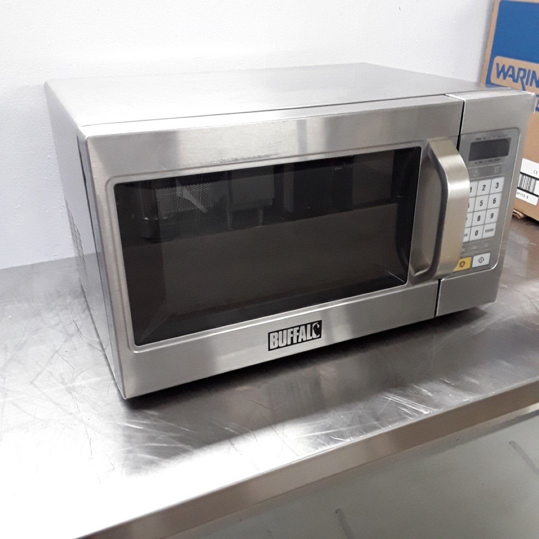 Commercial Ex Demo Buffalo GK642 Programmable Microwave 1100W 52cmW x ...