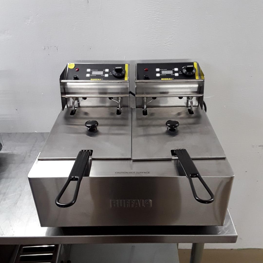 Ex Demo Buffalo L495 Double Table Top Fryer 5L 55cmW x 51cmD x 22cmH ...