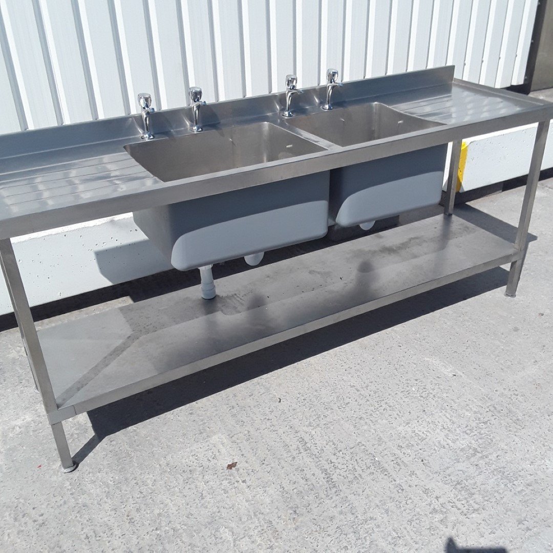 Commercial Used Stainless Steel Double Sink 200cmW x 60cmD x 85cmH